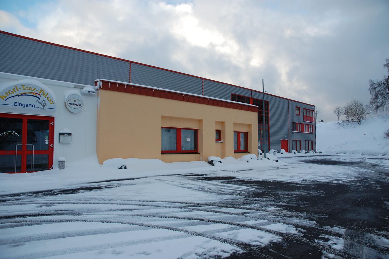 Kegel Tanz Palast Winterberg Exterior foto